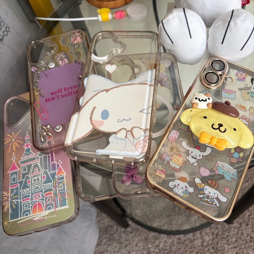 Bunch of IPhone 16 Plus Cases